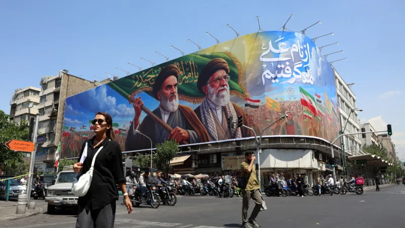 Europe Ramps Up Hormuz Security; Macron Confirms 20-Nation Readiness