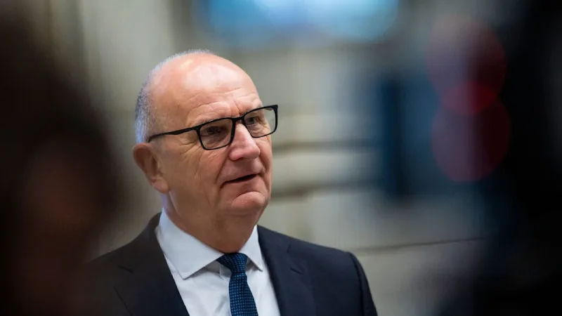 Brandenburg Premier Urges Federal Action on Gas Price Crisis