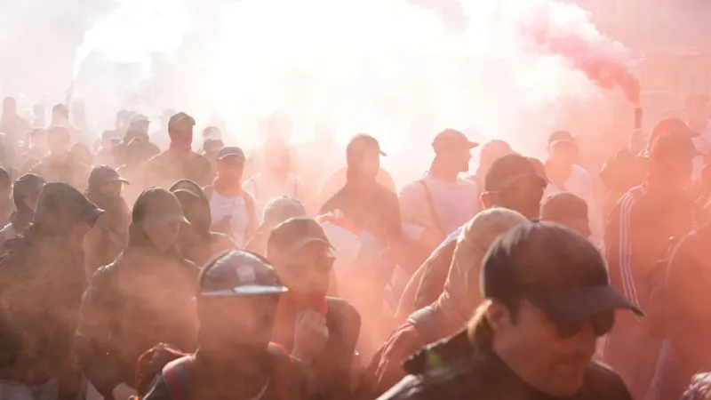 Journalists Report Assault Amidst Anti-AfD Protest Chaos in Erfurt