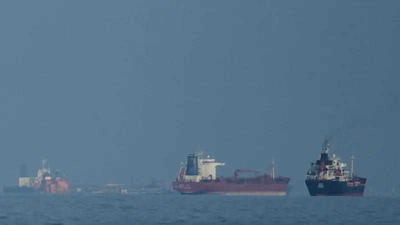 US Forces Fire on Vessel in Gulf of Oman After Blockade Breach Attempt