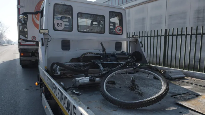 Driver Confesses to Deliberately Hitting Cyclists, Seeks Family Forgiveness