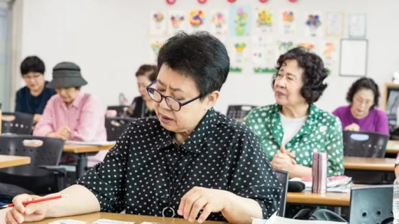 South Korean Seniors Reclaim Education Denied in Youth