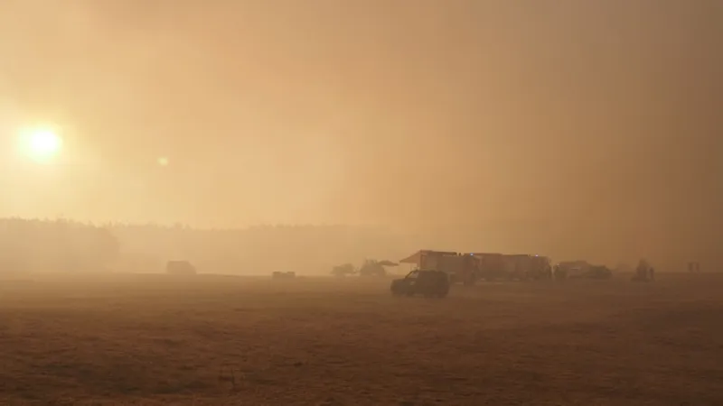Eifel Wildfire Rages; Political Leaders Mobilize Amid Prolonged Threat