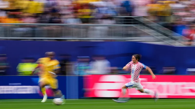 Modric Masterclass Propels Croatia Past Ghana; Both Advance to Knockouts
