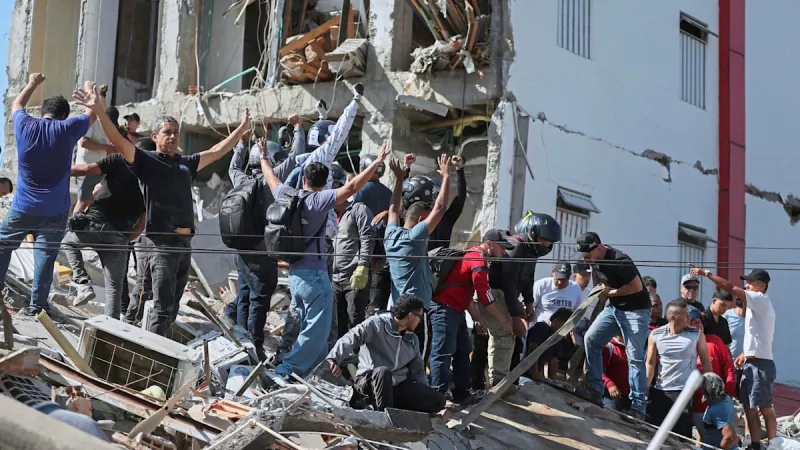 Colombia Reels from Catastrophic 7.4 Quake, Death Toll Reaches 47