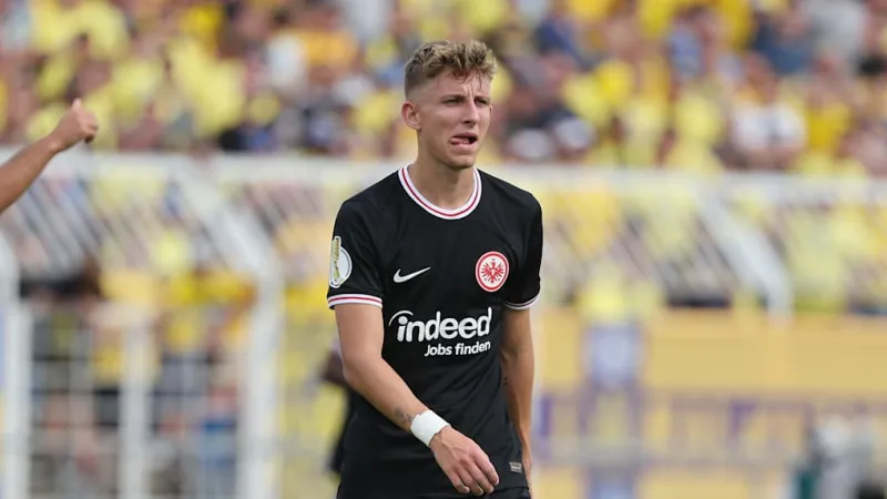 Napoli Stalls Schalke's Bid for Europa League Star Lindström