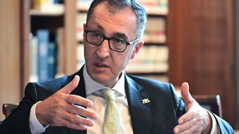 Özdemir: AfD Minister-President Poses German Security Risk