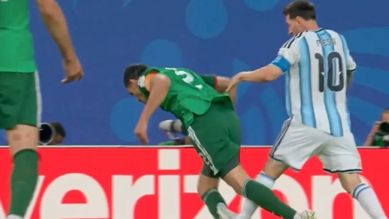 Experts Debate Messi's Lucky Escape in Algeria Thriller