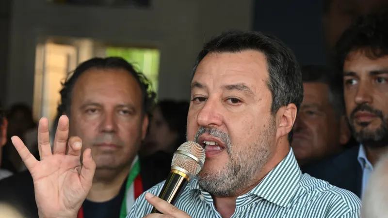 Salvini at Bollate Prison As League Youth Demand Roggero's Clemency
