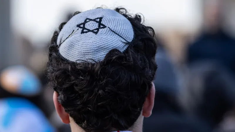 Berlin Subway Hate Crime: Man in Kippah Targeted Again