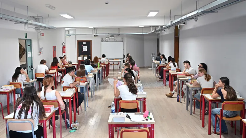 Italy's Maturità Exam Challenges Students with Latin, Math, and AI
