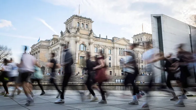 German Business Leaders Urge Bundestag to Skip Summer Recess