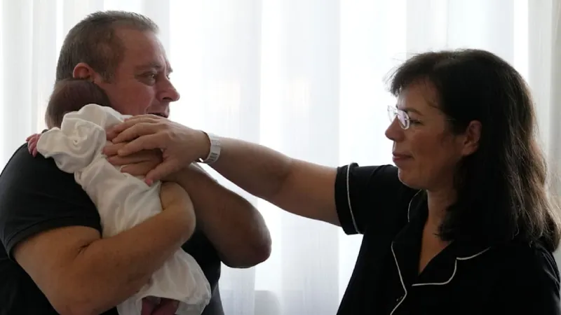 Greek Woman, 54, Delivers Baby from 22-Year-Old Frozen Embryo