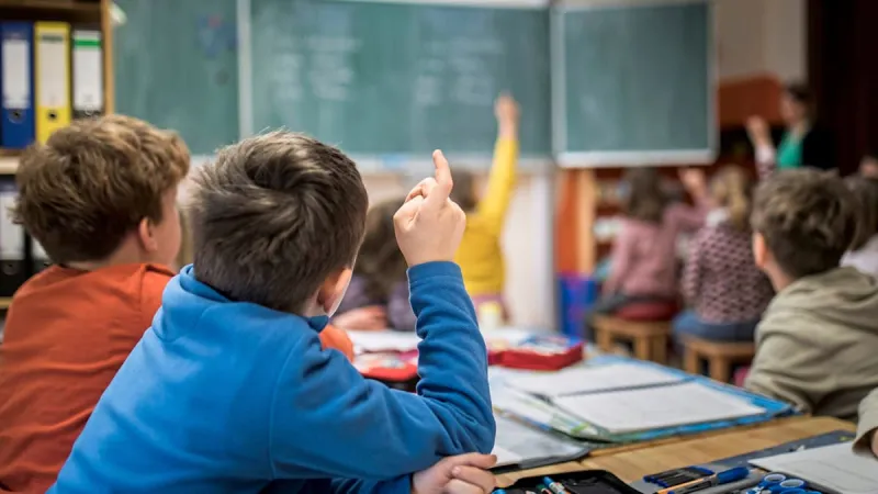 German Students Face Record Performance Decline Across Core Subjects