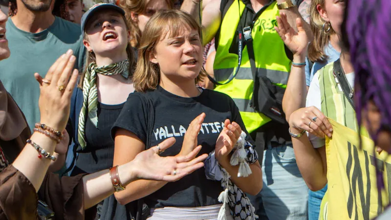 Thunberg Joins Berlin Anti-Arms Protest; Arrests Follow "Unlawful Acts"