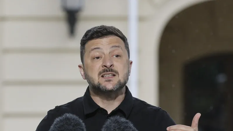 Zelensky Urges Europe to Fortify, Join Critical Negotiations in London