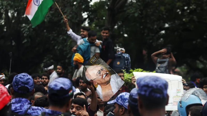 New Delhi Police Clash with Students Protesting Alleged Exam Fraud