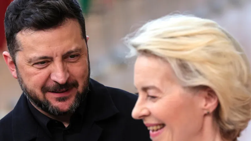 EU Advances Ukraine Membership Bid, Kyiv Hails Final Phase
