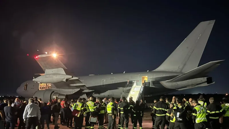 Italian Mission Lands in Venezuela Amid Mounting Quake Crisis