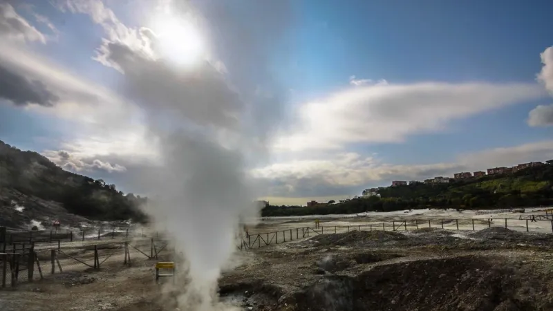 Campi Flegrei Rattled by 3.6 Magnitude Quake; Naples Awakened