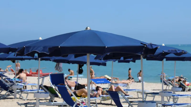 Inflation Bites: Italian Holiday Costs Rise by Half a Billion Euros