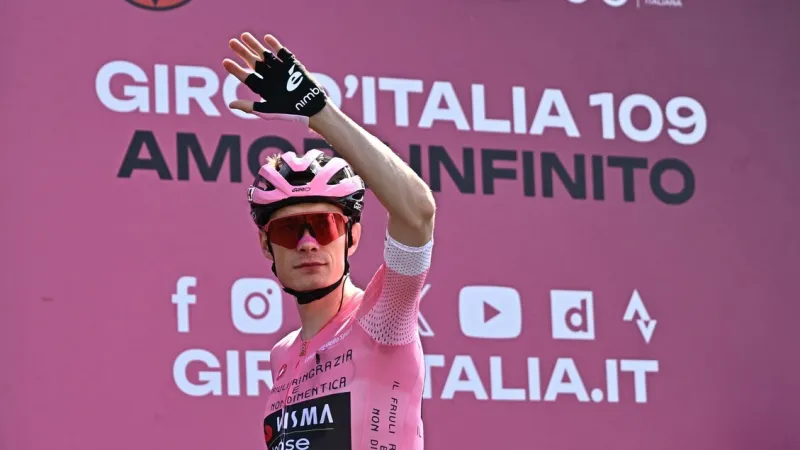Vingegaard Dominates Piancavallo, Clinches Giro D'Italia Triple Crown