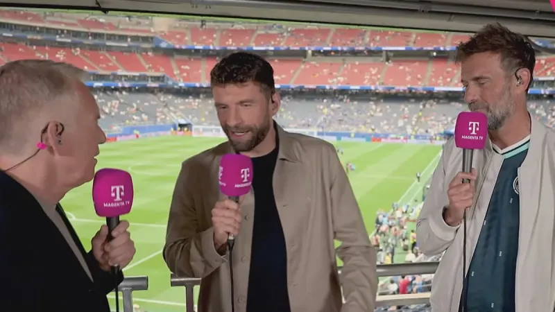 Thomas Muller Defends TV Commentary Amid Populism Allegations