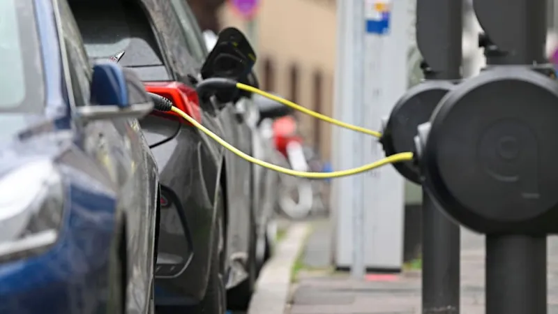 Electric Vehicles Poised to Match Gas Car Prices by 2030, Study Reveals