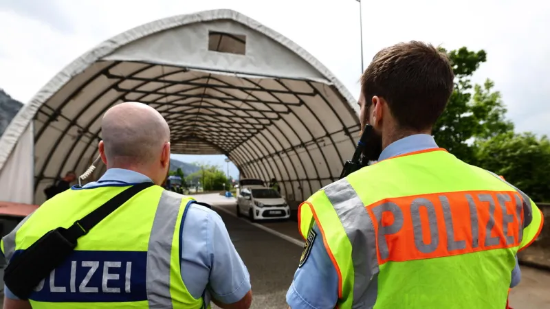 Austria Joins European Neighbors in Migrant Returns to Italy