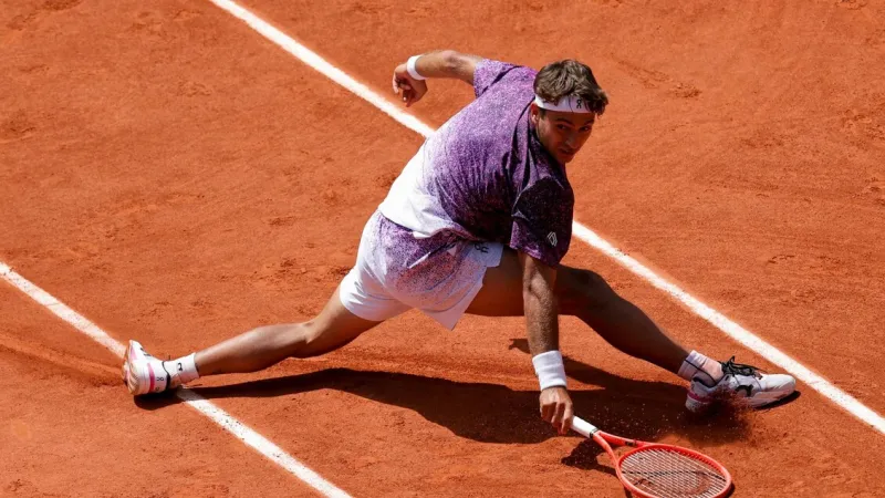 Cobolli Seeks Historic Roland Garros Semifinal Against Auger-Aliassime