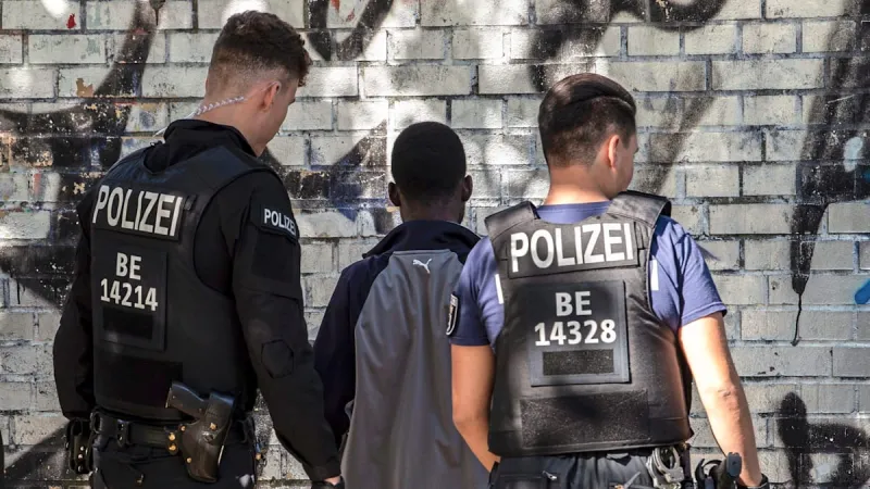 Berlin Prosecutor Advocates Decriminalizing Petty Offenses