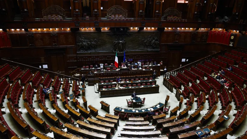 Italian Majority Backs Absentee Vote, Preference Hurdles Persist