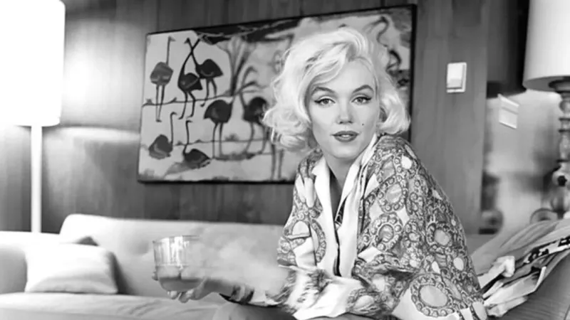 Marilyn Monroe Memorabilia Auction Fetches Over $2 Million