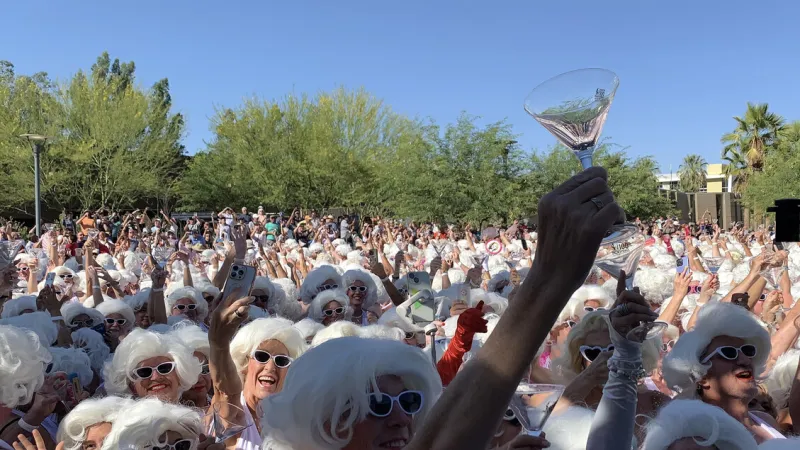 California Gala Shatters Marilyn Monroe Look-Alike Record
