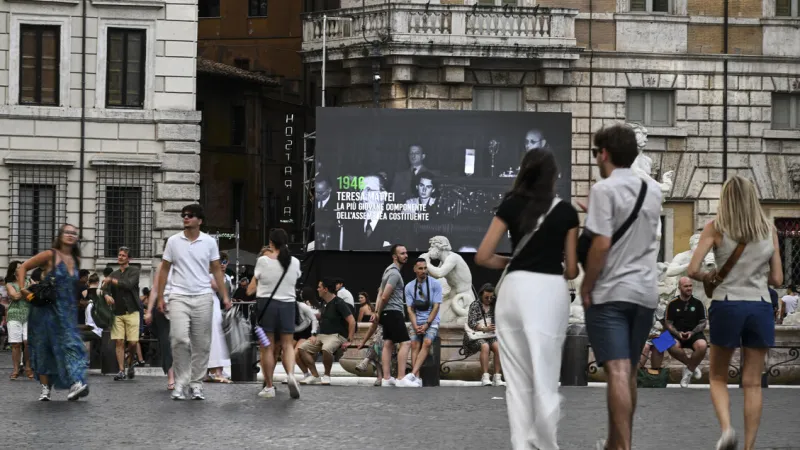 Iconic Images Celebrate Women's Republic Contributions in Rome