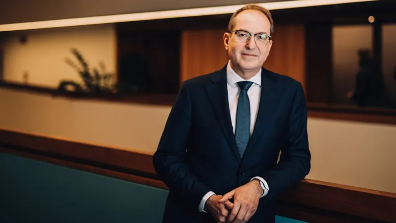 Dobrindt's Crucial Coalition Mission: Saving Germany's Government