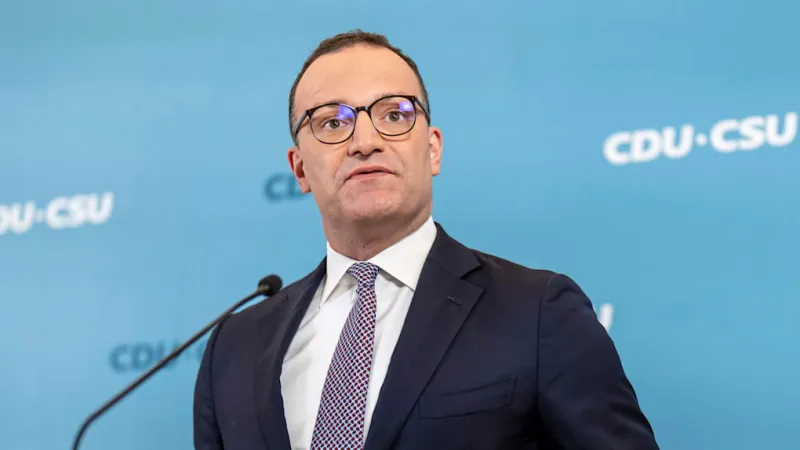 Spahn's Surrogacy Decision Fuels CDU Credibility Crisis; Resignation Sought