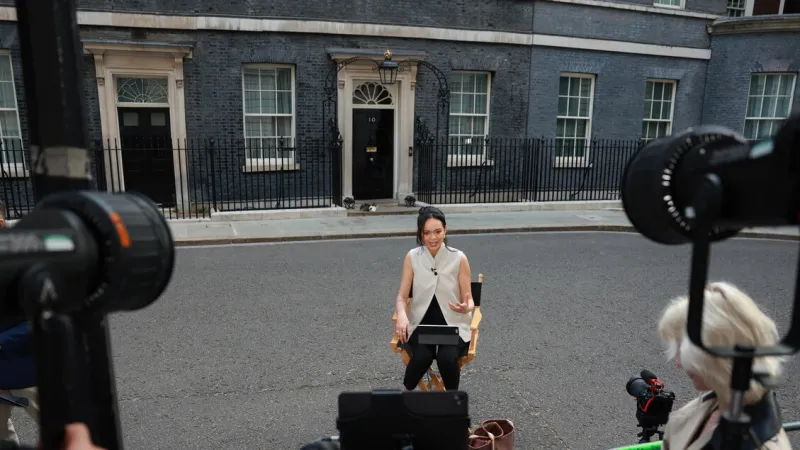 Keir Starmer Resignation Looms; Burnham Poised for Leadership Shift