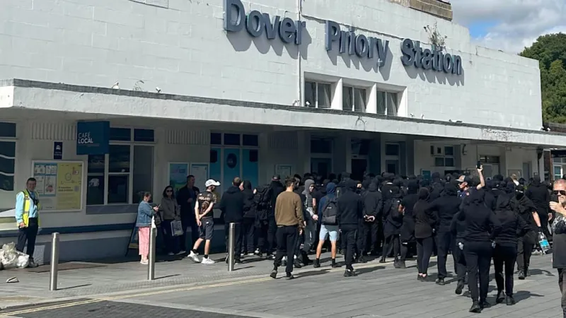 Masked Protesters Halt Dover Ferry Traffic Amid Migration Outcry