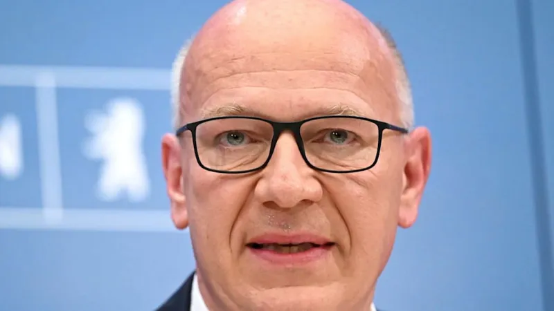 Wegner Defends Power Outage Response Amid Renewed Criticism