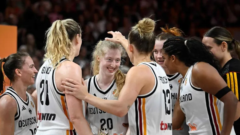 German Basketballerinnen Rebound Strong, Control World Cup Destiny