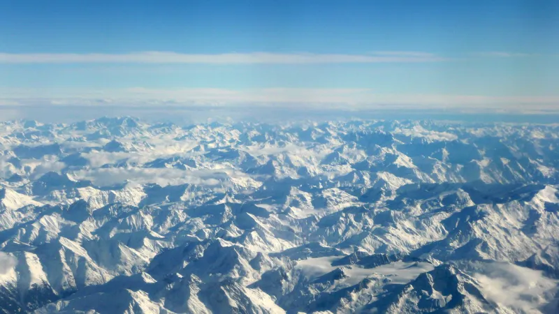 Alps in Peril: Zero Thermal Skyrockets Over 4,500 Meters