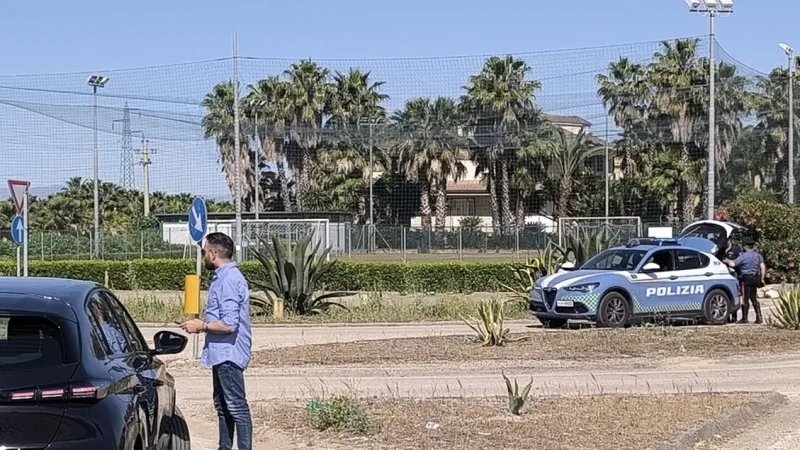 Teen Dies in Foggia Crash After Roadblock Evasion