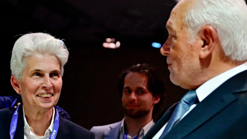 Strack-Zimmermann Issues Warning: FDP Factions Demand Kubicki's Respect