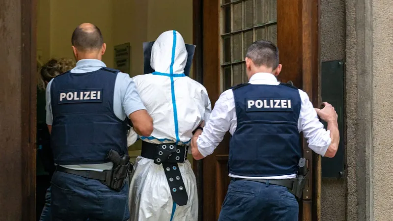 Regensburg Bank Murder Suspect: Years of Police Encounters Revealed
