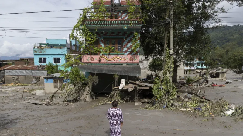 Italian Tourist Describes Devastation in Tibet After Landslides