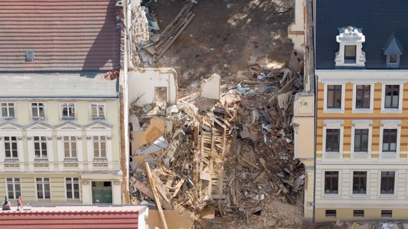 Suspects Arrested in Görlitz After House Collapse Amid Vandalism Probe