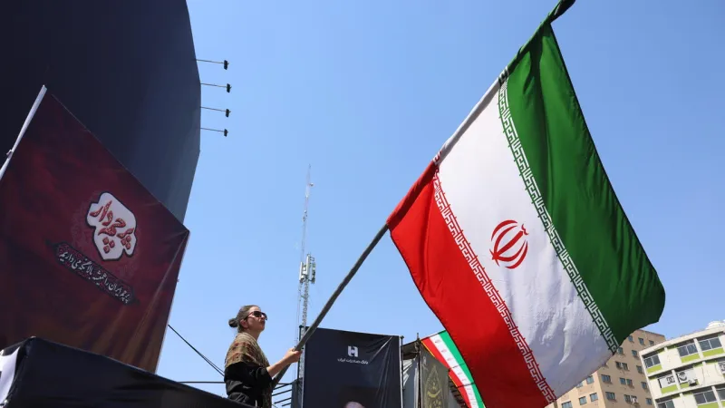 US Strikes Target Iranian Infrastructure; Tehran Faces Blackouts Amid Escalation