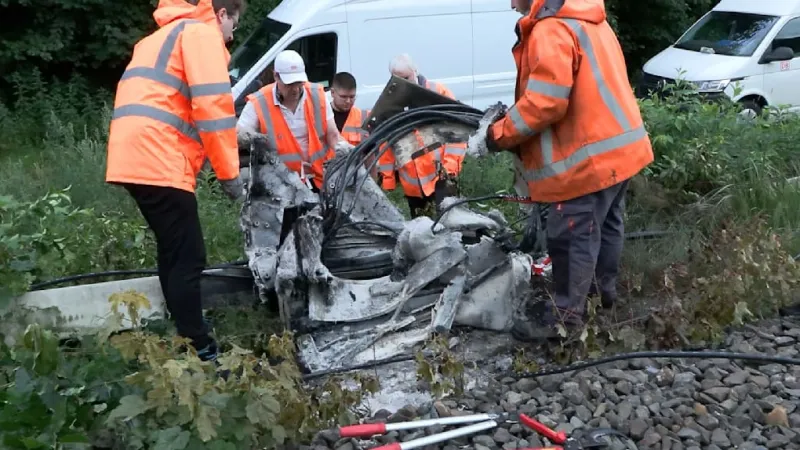 Suspected Arson Halts Hamburg Train Service, Stranding Thousands