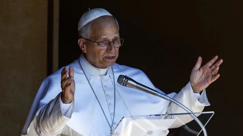 Pope Pleads for Peace, Consolation in Holy Land, Ukraine, Russia